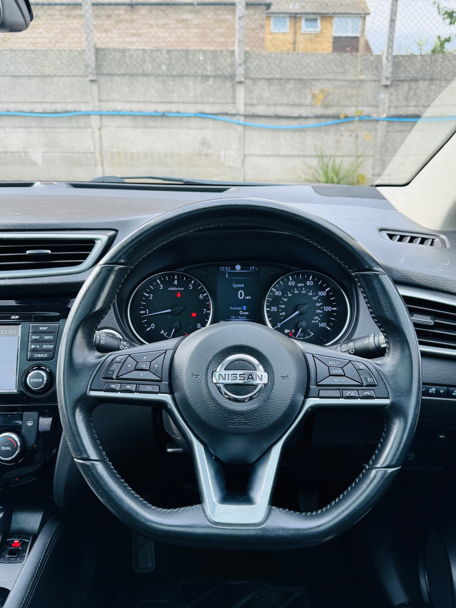 Used Nissan Qashqai 2017 for sale - 76309934: Photo 10