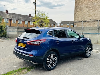 Used Nissan Qashqai 2017 for sale - 76309934: Photo