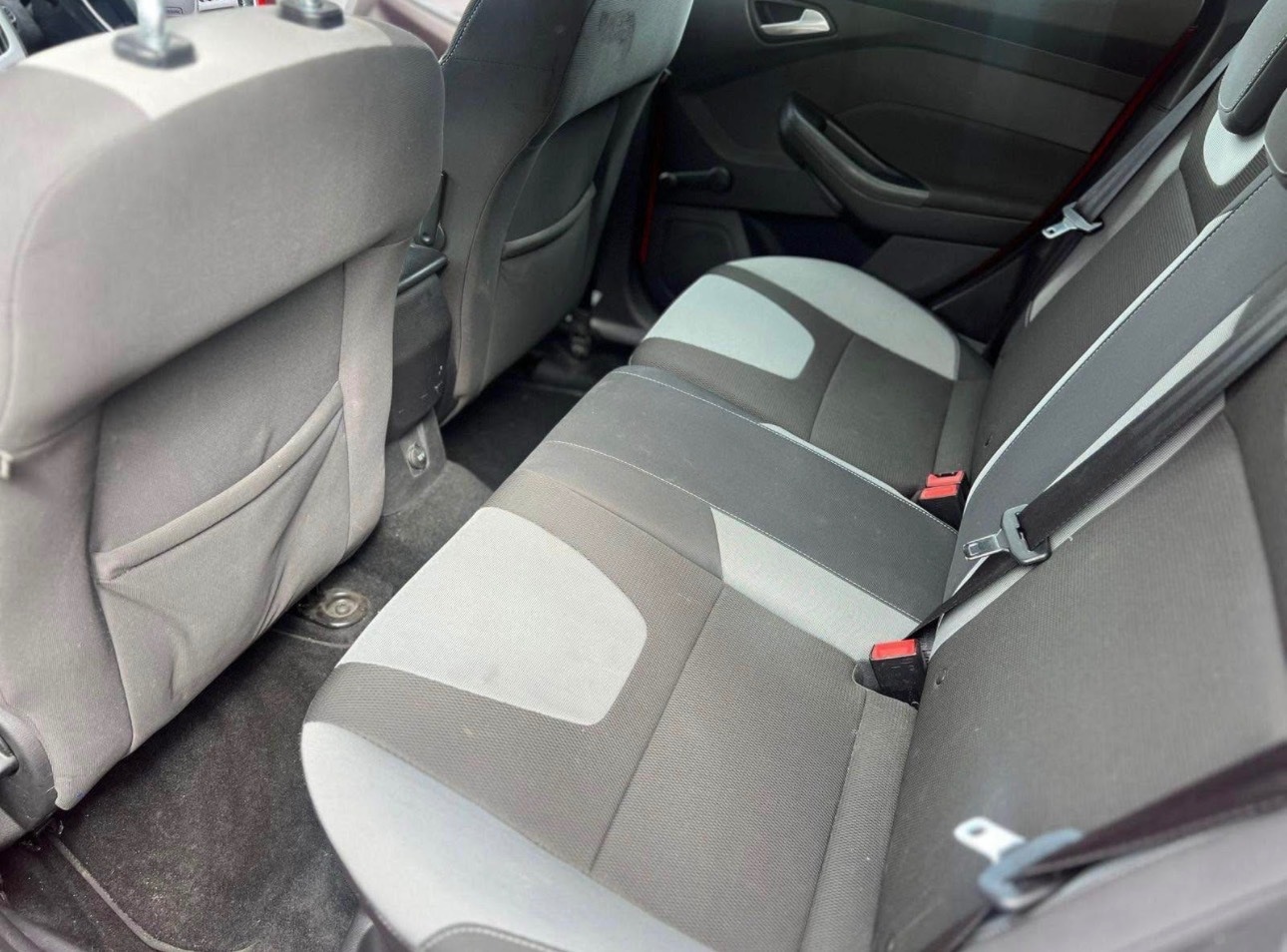 Used Ford Focus 2013 for sale - 76098858: Photo 10