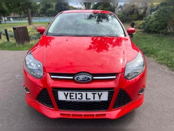 Used Ford Focus 2013 for sale - 76098858: Photo 2