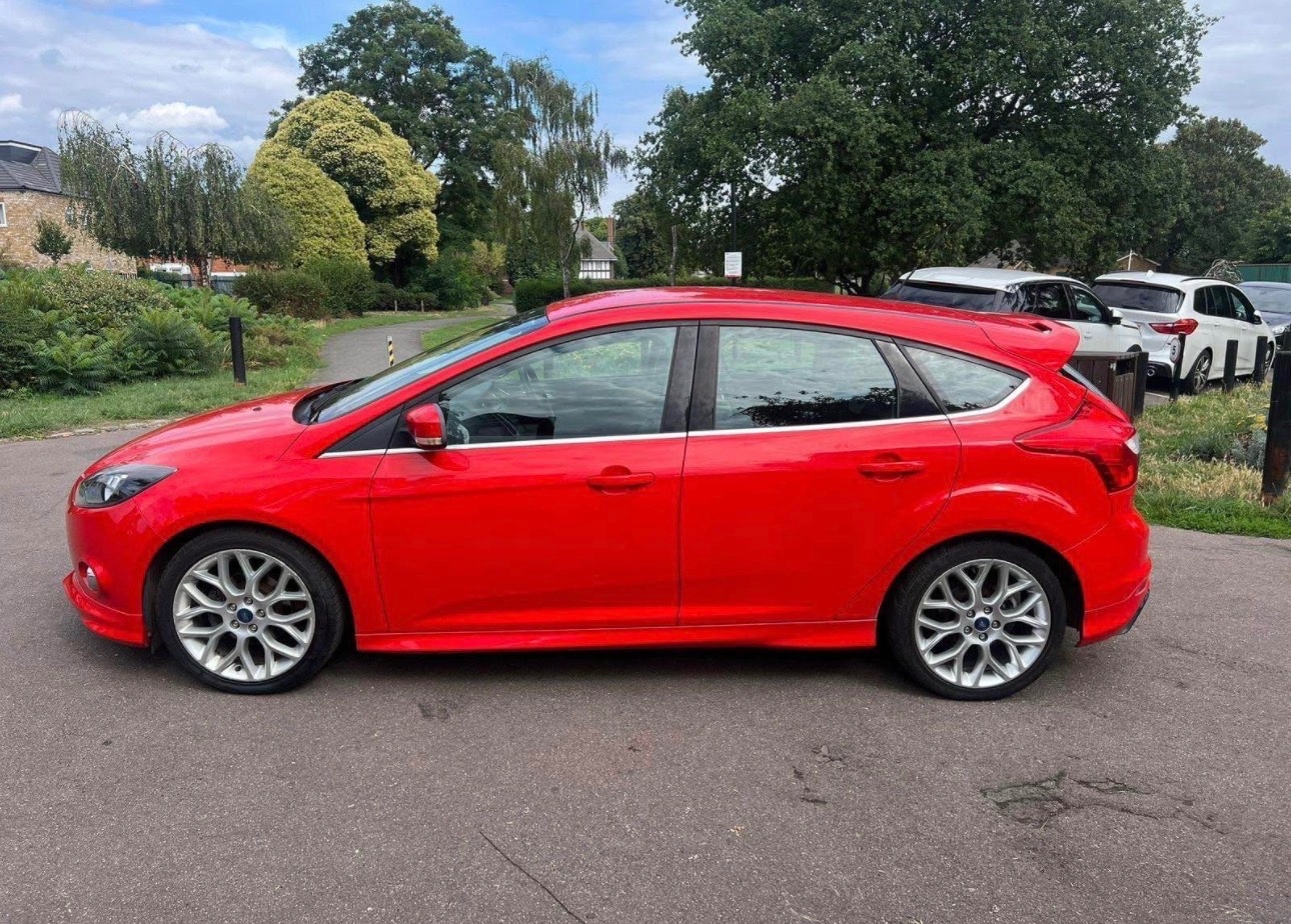 Used Ford Focus 2013 for sale - 76098858: Photo 4