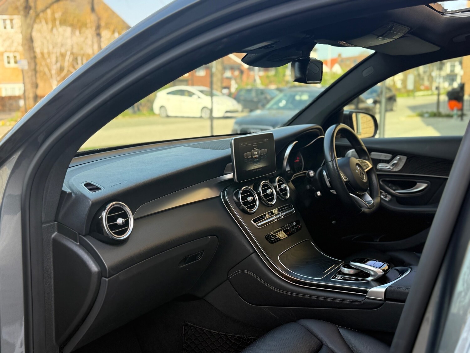 Used Mercedes-Benz GLC 2017 for sale - 78166057: Photo 8