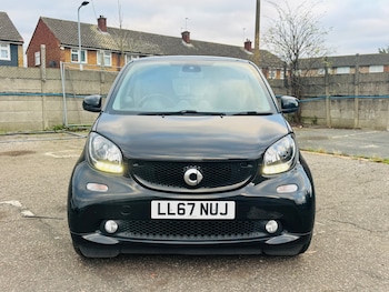 Used smart fortwo 2017 for sale - 76640693: Photo