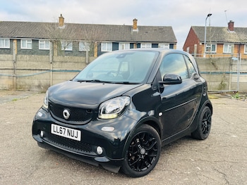 Used smart fortwo 2017 for sale - 76640693: Photo