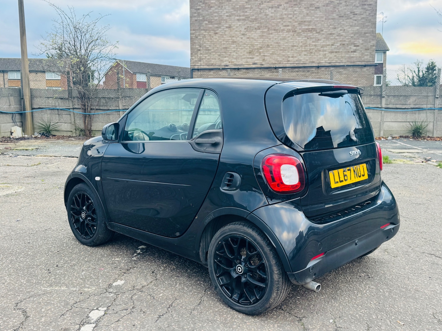 Used smart fortwo 2017 for sale - 76640693: Photo 7