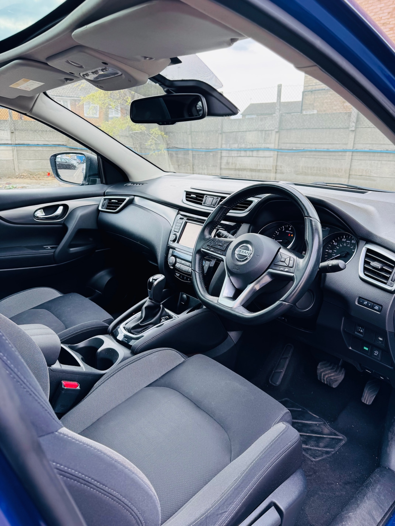 Used Nissan Qashqai 2017 for sale - 77060111: Photo 8