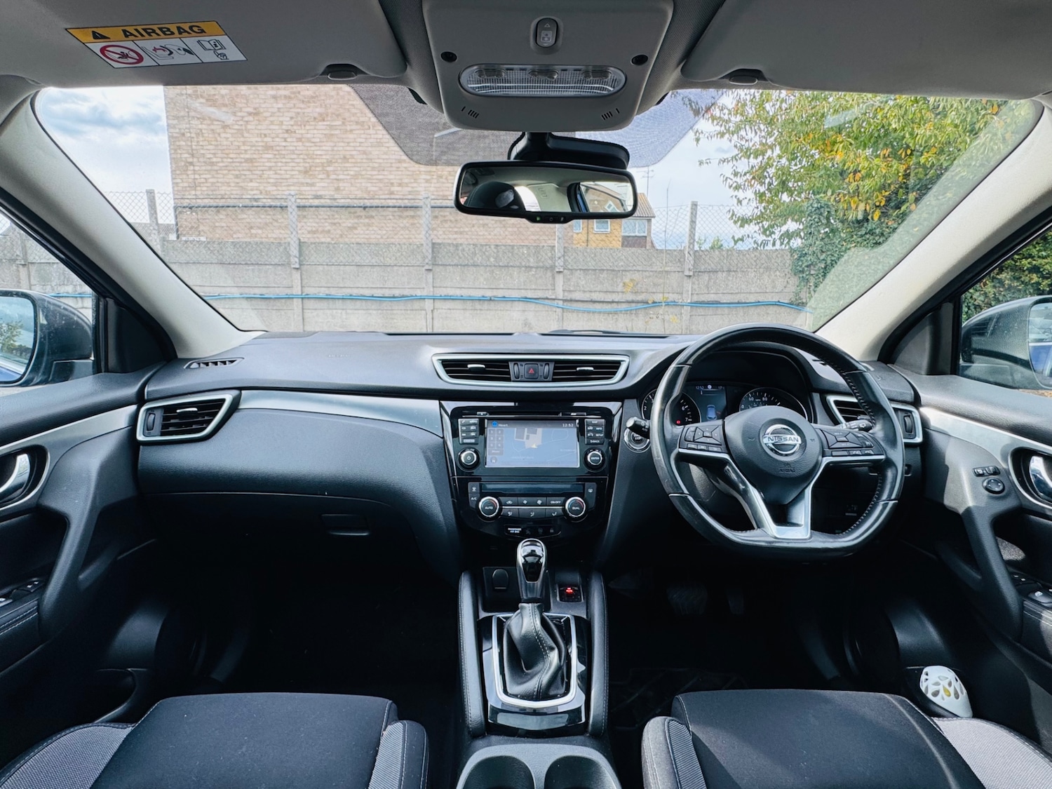 Used Nissan Qashqai 2017 for sale - 77060111: Photo 9