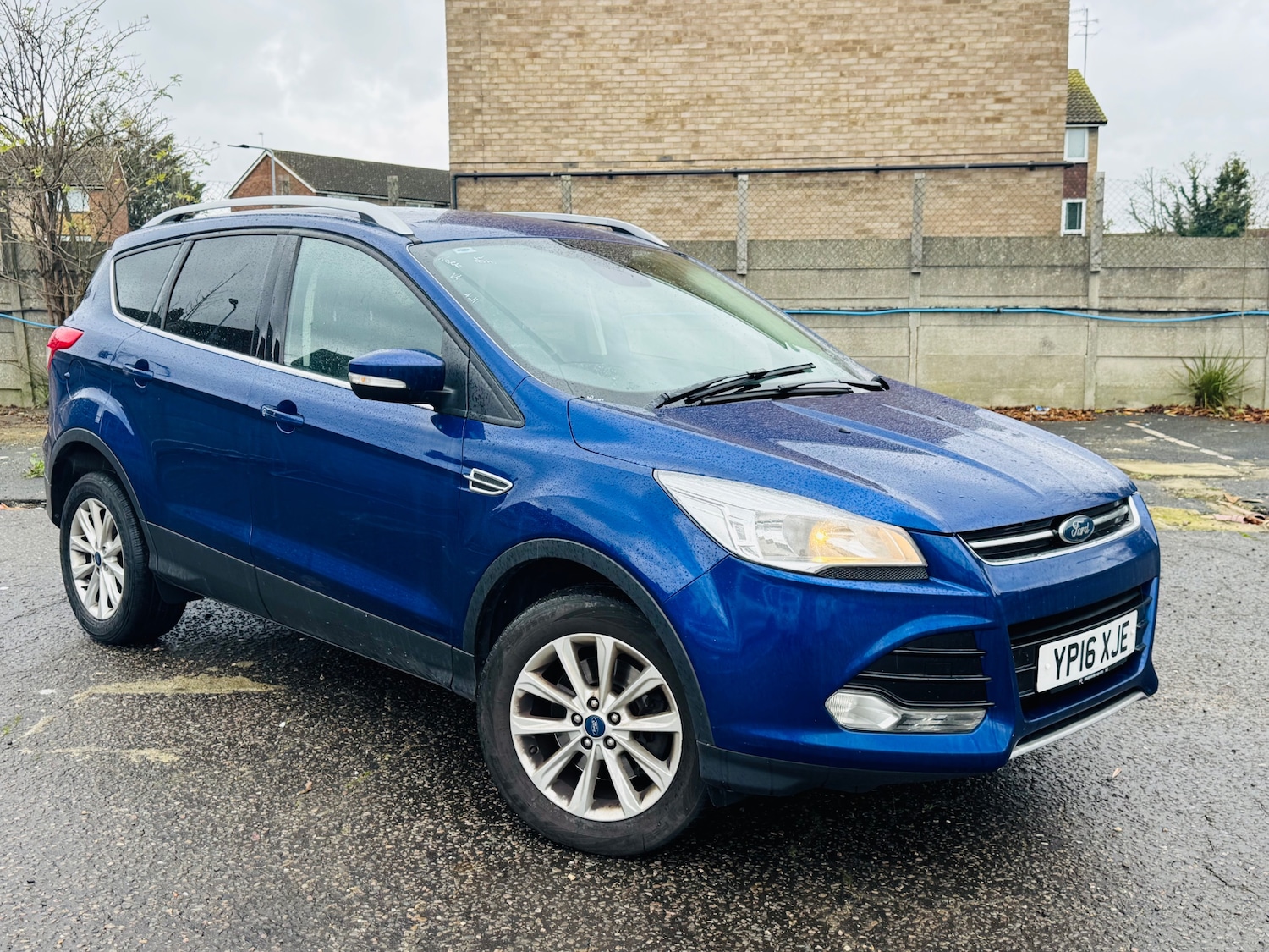 Used Ford Kuga 2016 for sale - 76652725: Photo 3