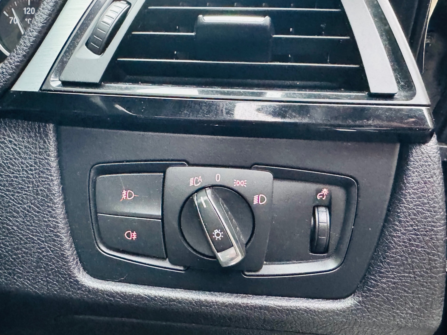 Used BMW 3 Series 2013 for sale - 77137194: Photo 17