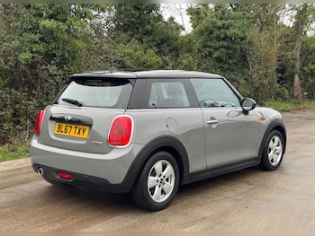 Used MINI Hatch 2017 for sale - 77739532: Photo