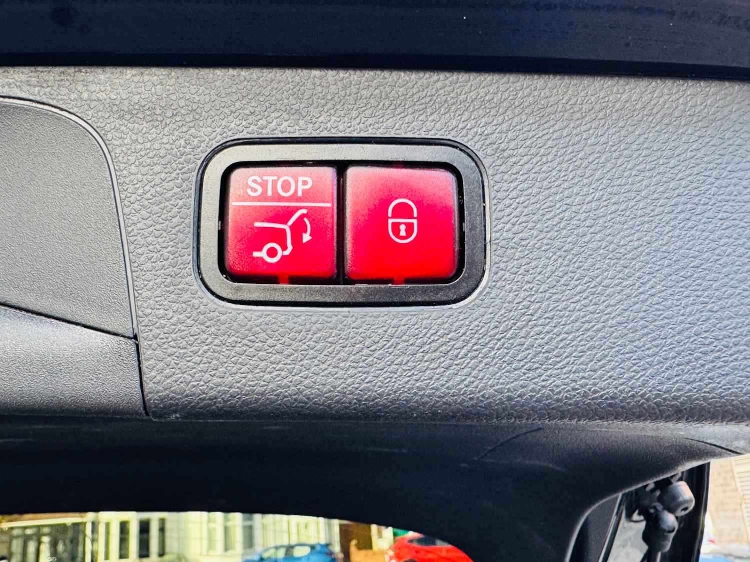 Used Mercedes-Benz GLC 2020 for sale - 76518641: Photo 14