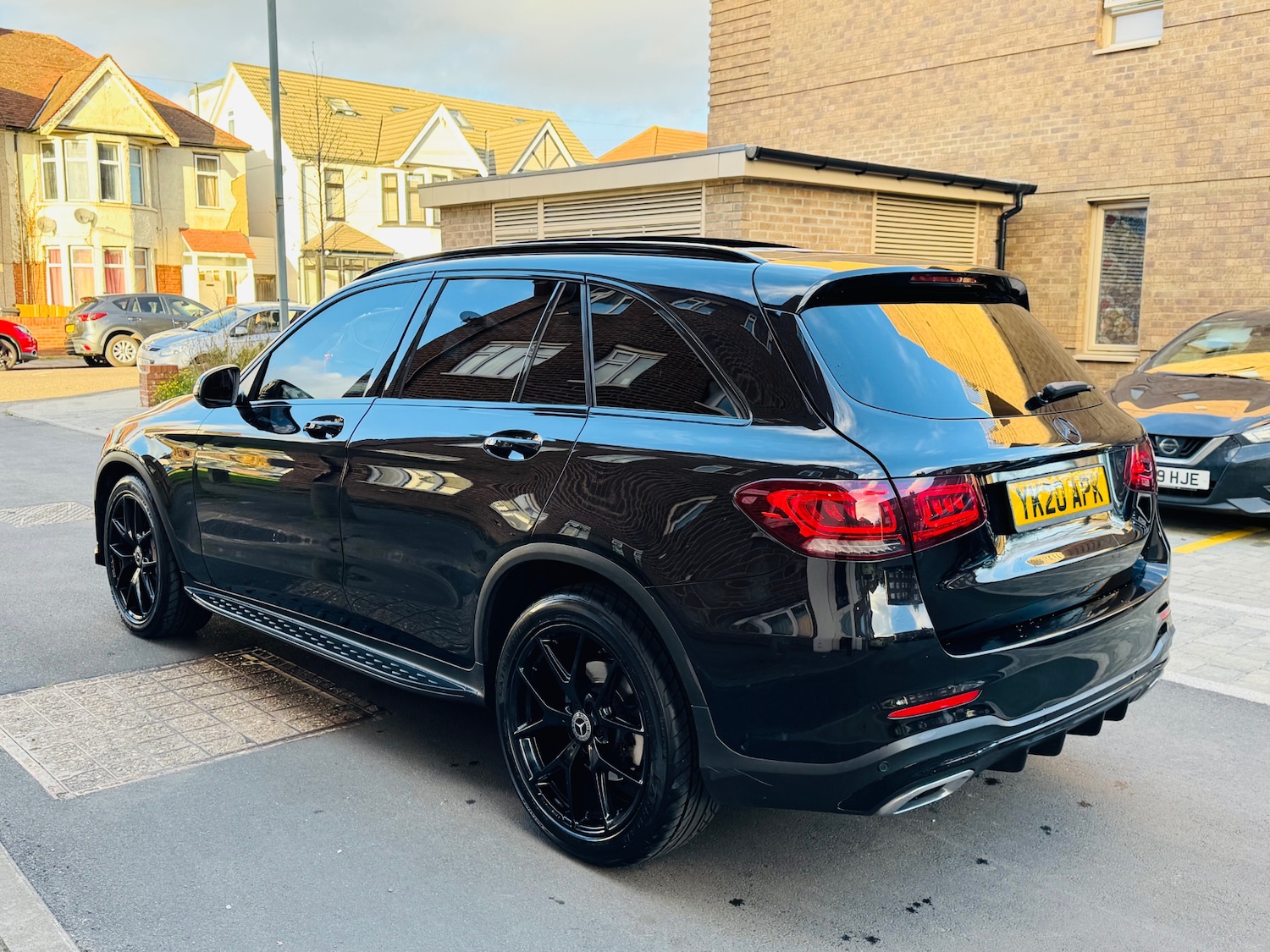 Used Mercedes-Benz GLC 2020 for sale - 76518641: Photo 4