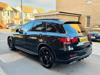 Used Mercedes-Benz GLC 2020 for sale - 76518641: Photo