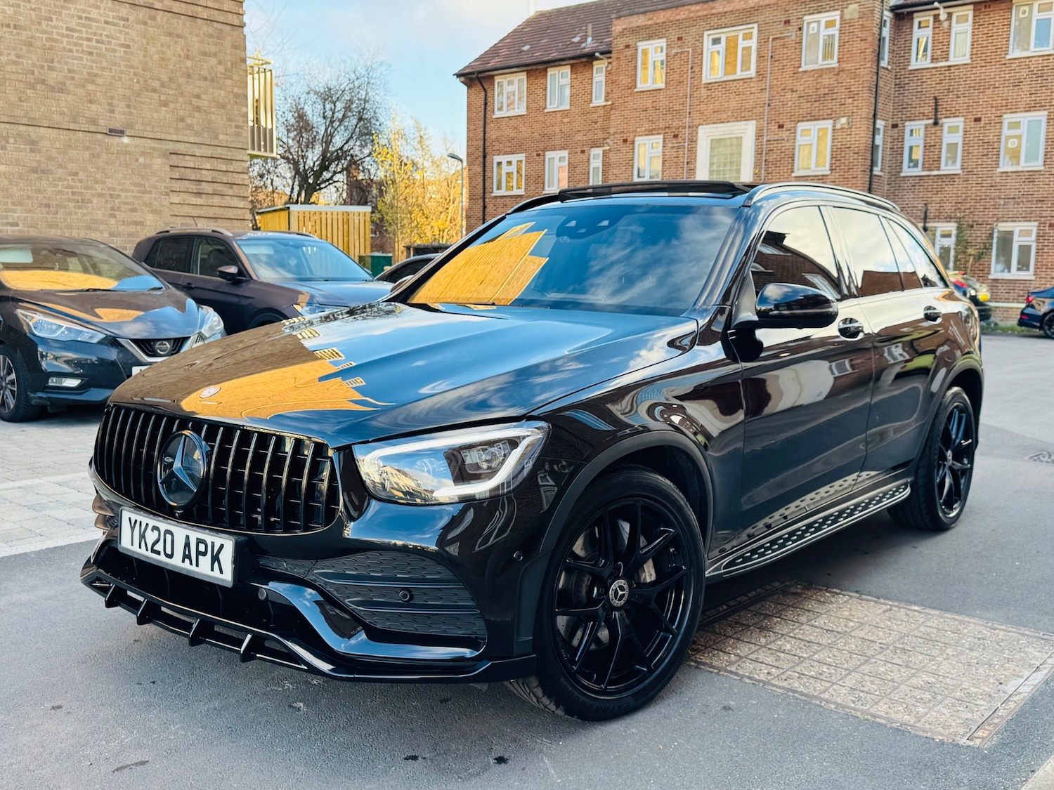 Used Mercedes-Benz GLC 2020 for sale - 76518641: Photo 5