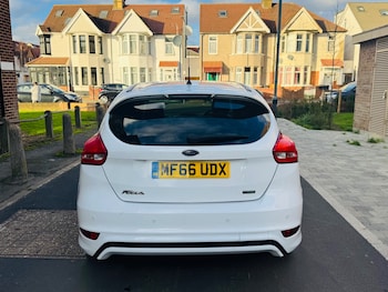 Used Ford Focus 2016 for sale - 76920190: Photo