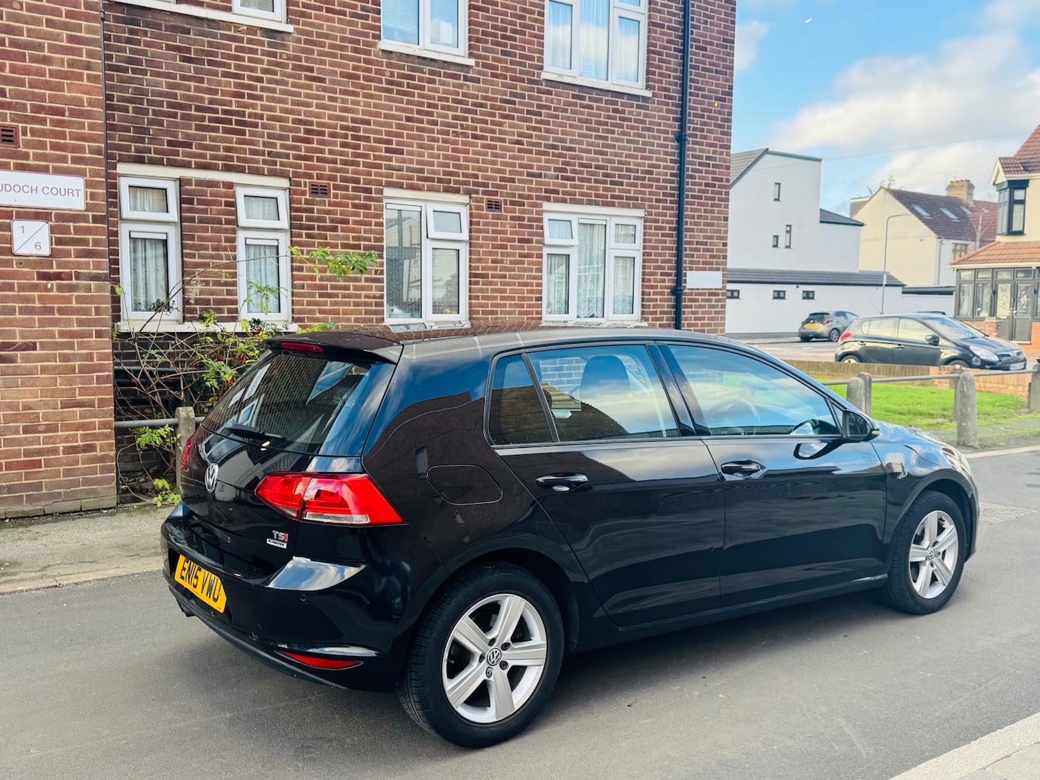 Used Volkswagen Golf 2015 for sale - 76920183: Photo 3