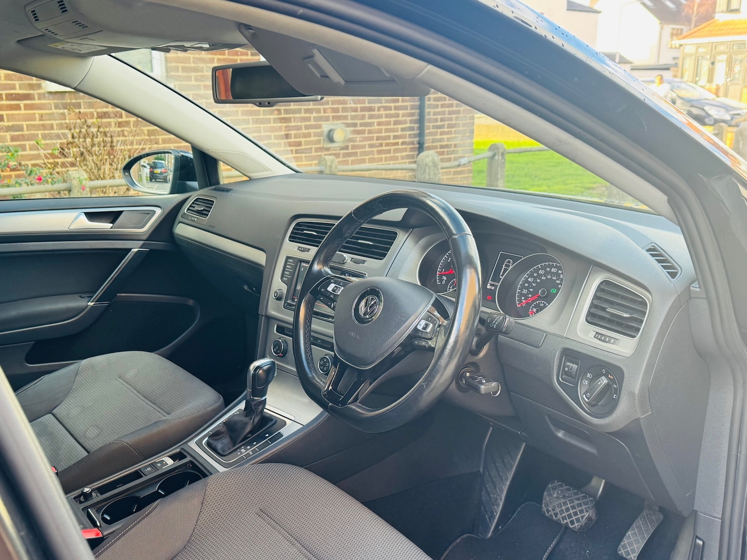 Used Volkswagen Golf 2015 for sale - 76920183: Photo 9