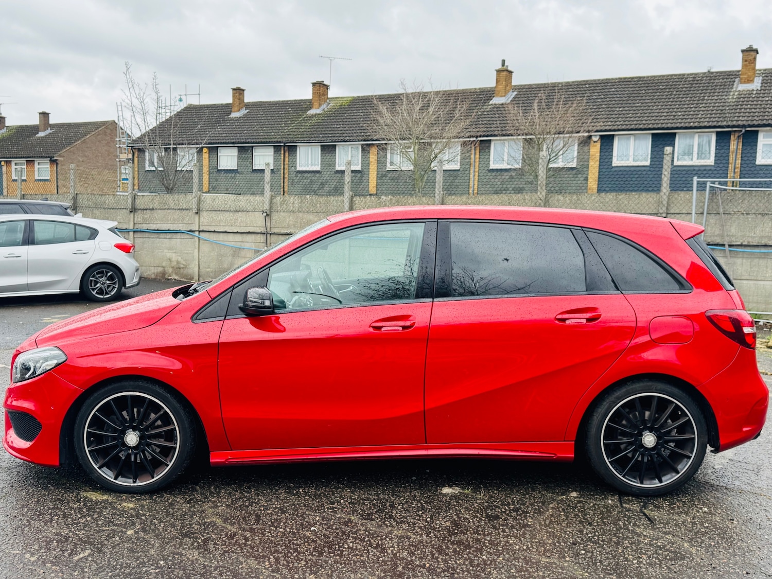 Used Mercedes-Benz B Class 2016 for sale - 76652769: Photo 5