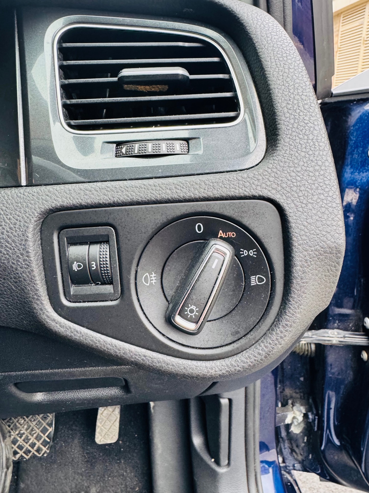 Used Volkswagen Golf 2017 for sale - 77342986: Photo 12