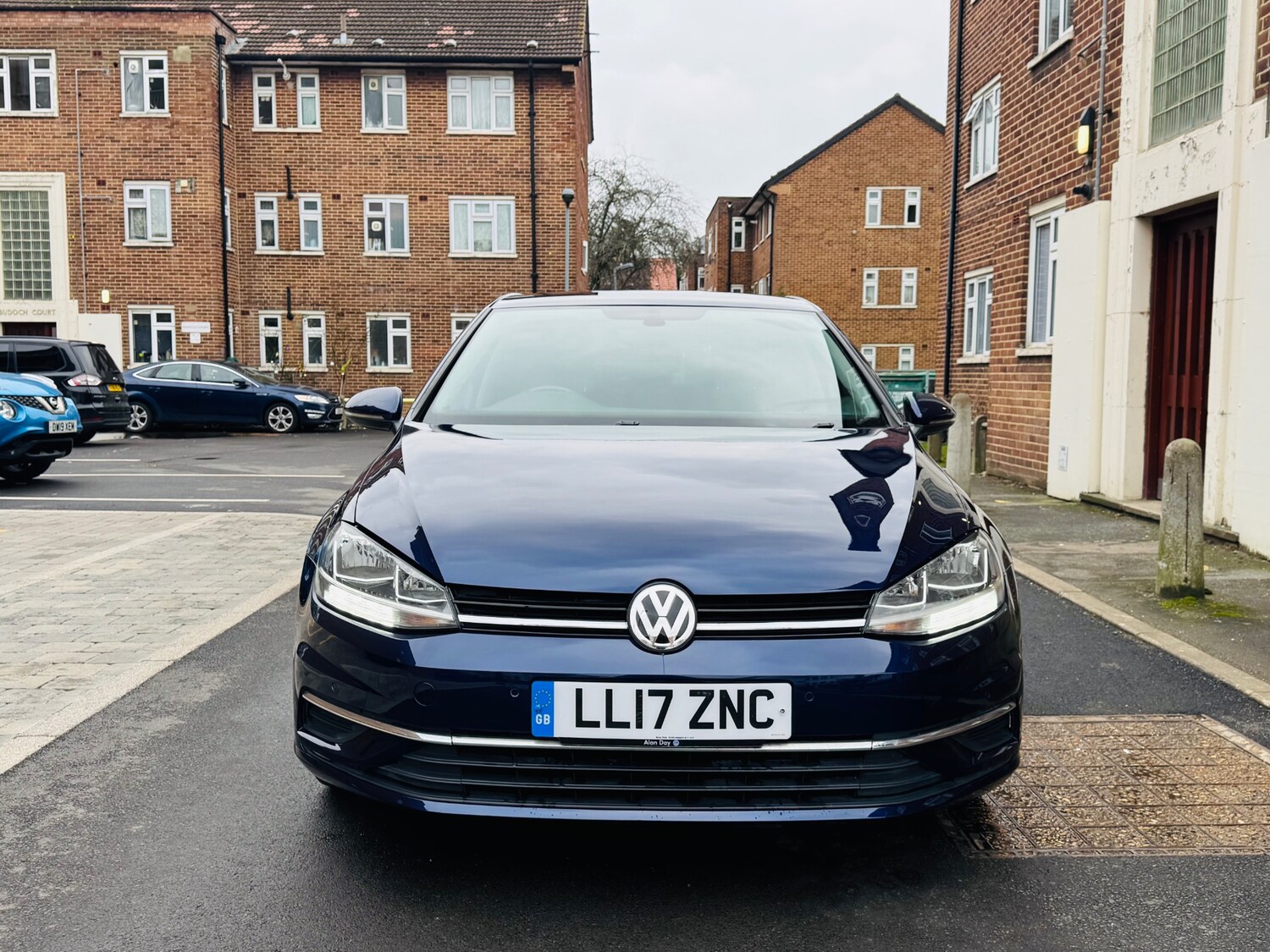 Used Volkswagen Golf 2017 for sale - 77342986: Photo 6