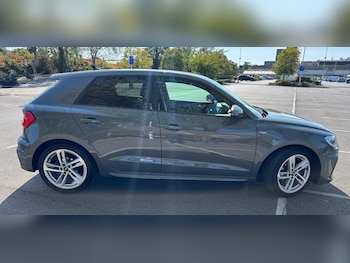 Used Audi A1 2022 for sale - 76236427: Photo 2