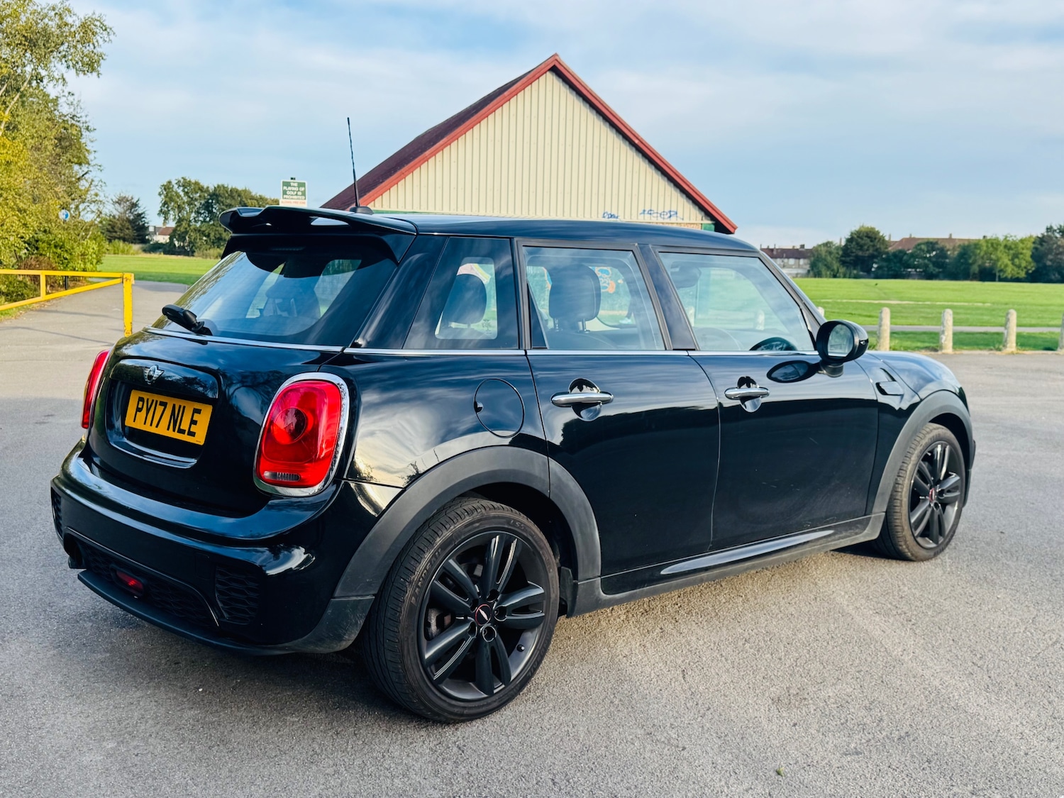 Used MINI Hatch 2017 for sale - 76056174: Photo 7