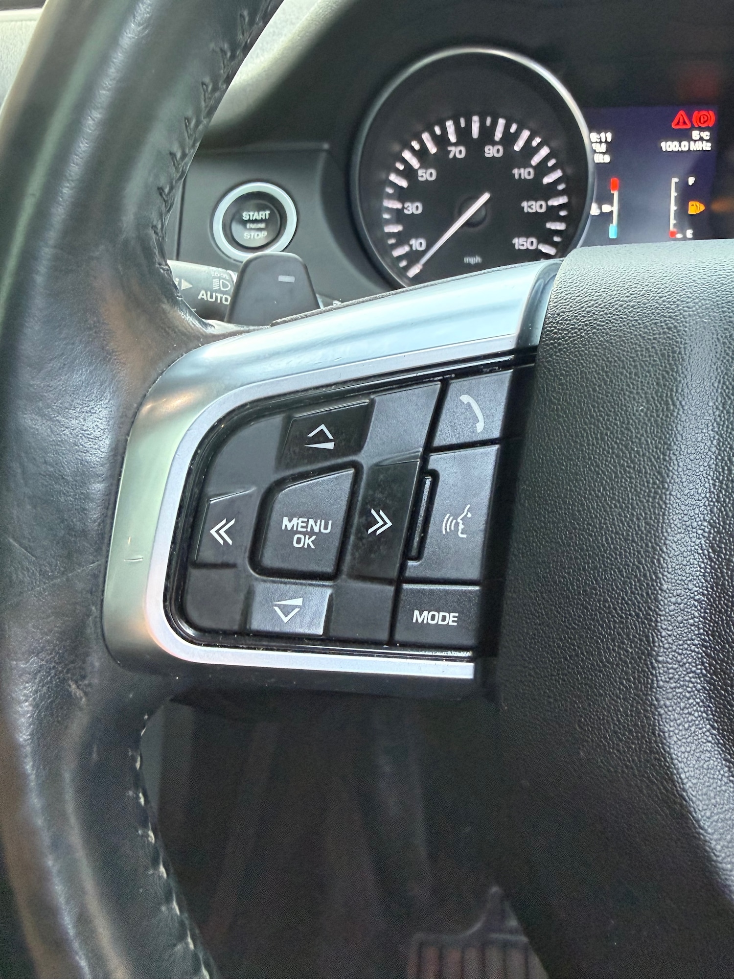 Used Land Rover Discovery Sport 2016 for sale - 77556955: Photo 15