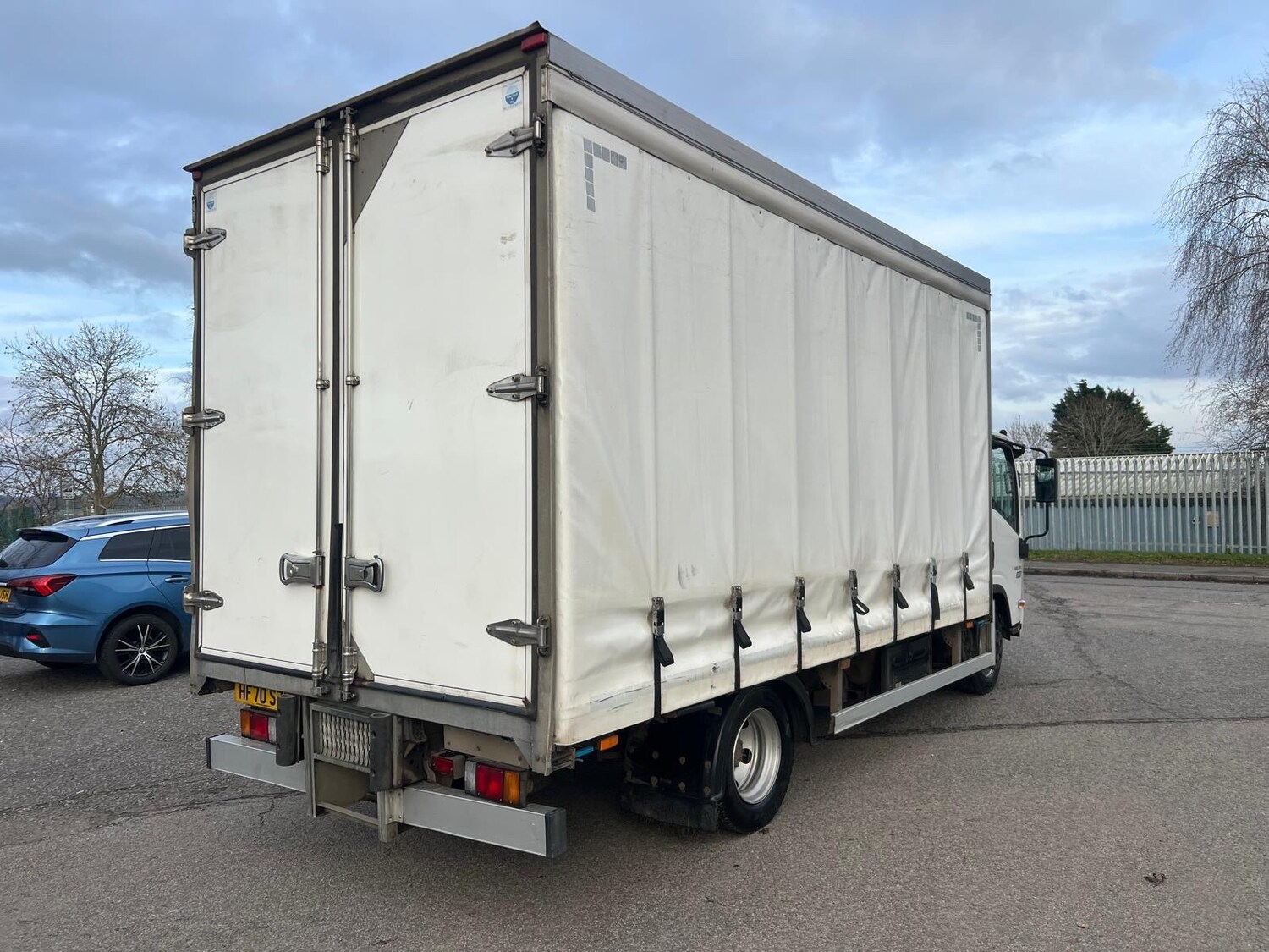 Used Isuzu Forward 2021 for sale - 77497591: Photo 3