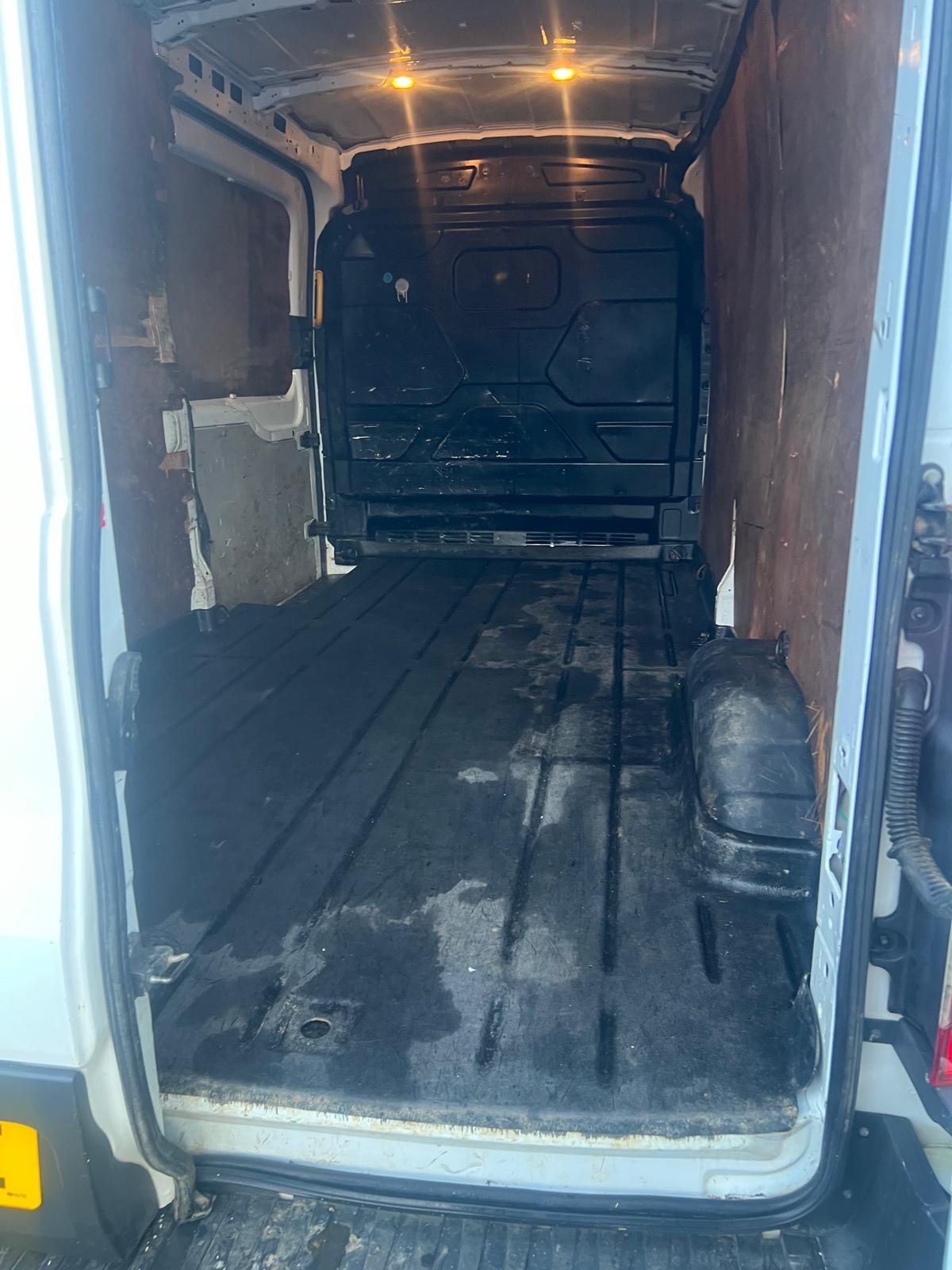 Used Ford Transit 2018 for sale - 77393613: Photo 9