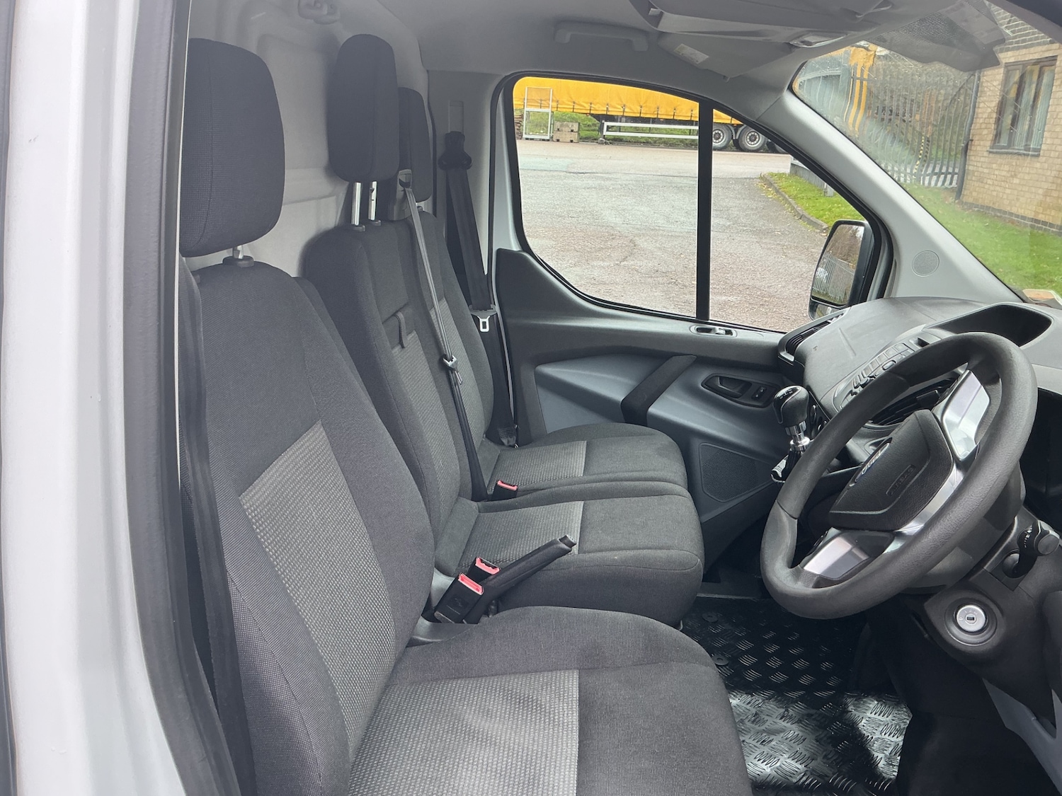 Used Ford Transit Custom 2016 for sale - 76598511: Photo 12