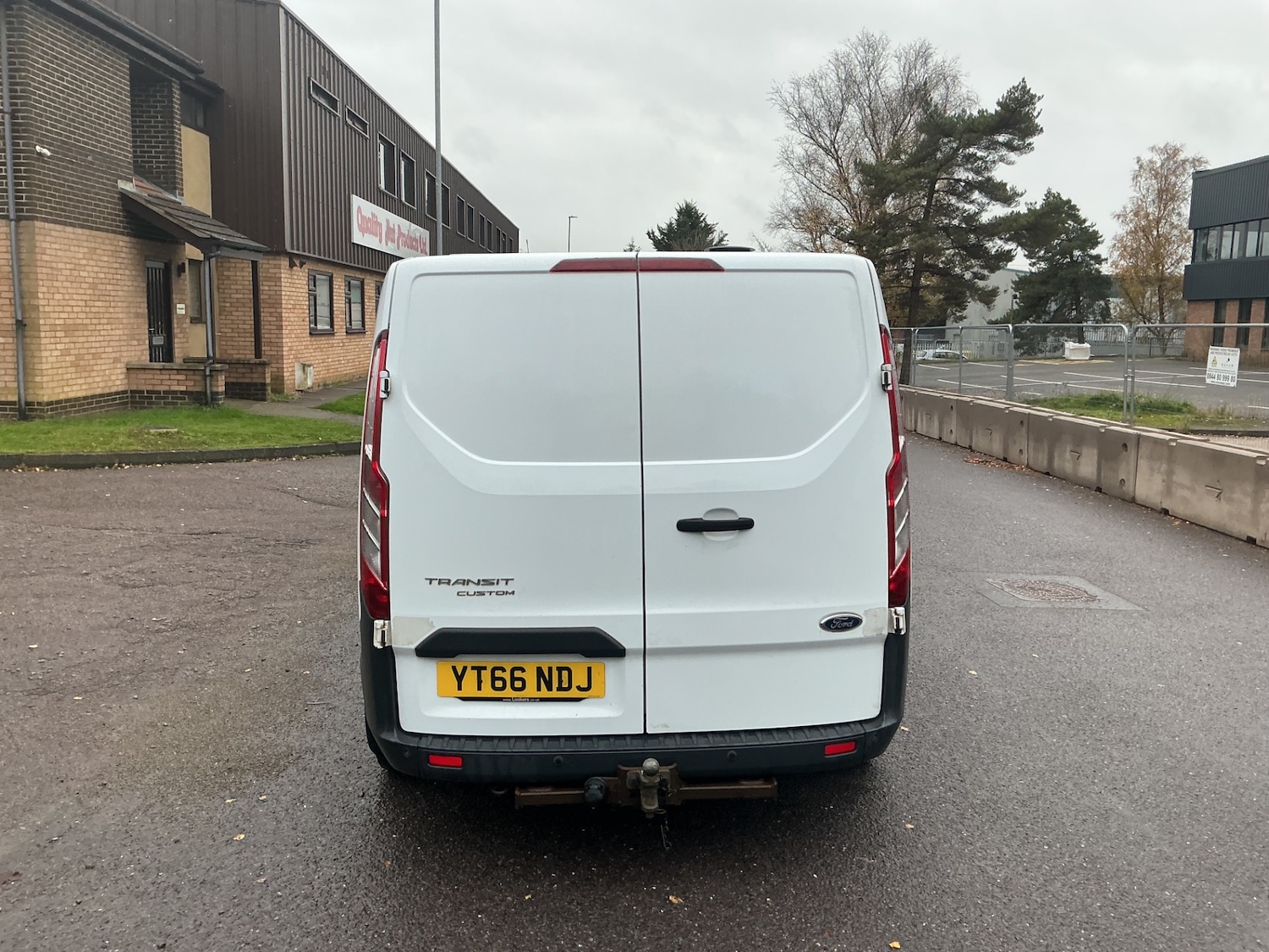 Used Ford Transit Custom 2016 for sale - 76598511: Photo 4