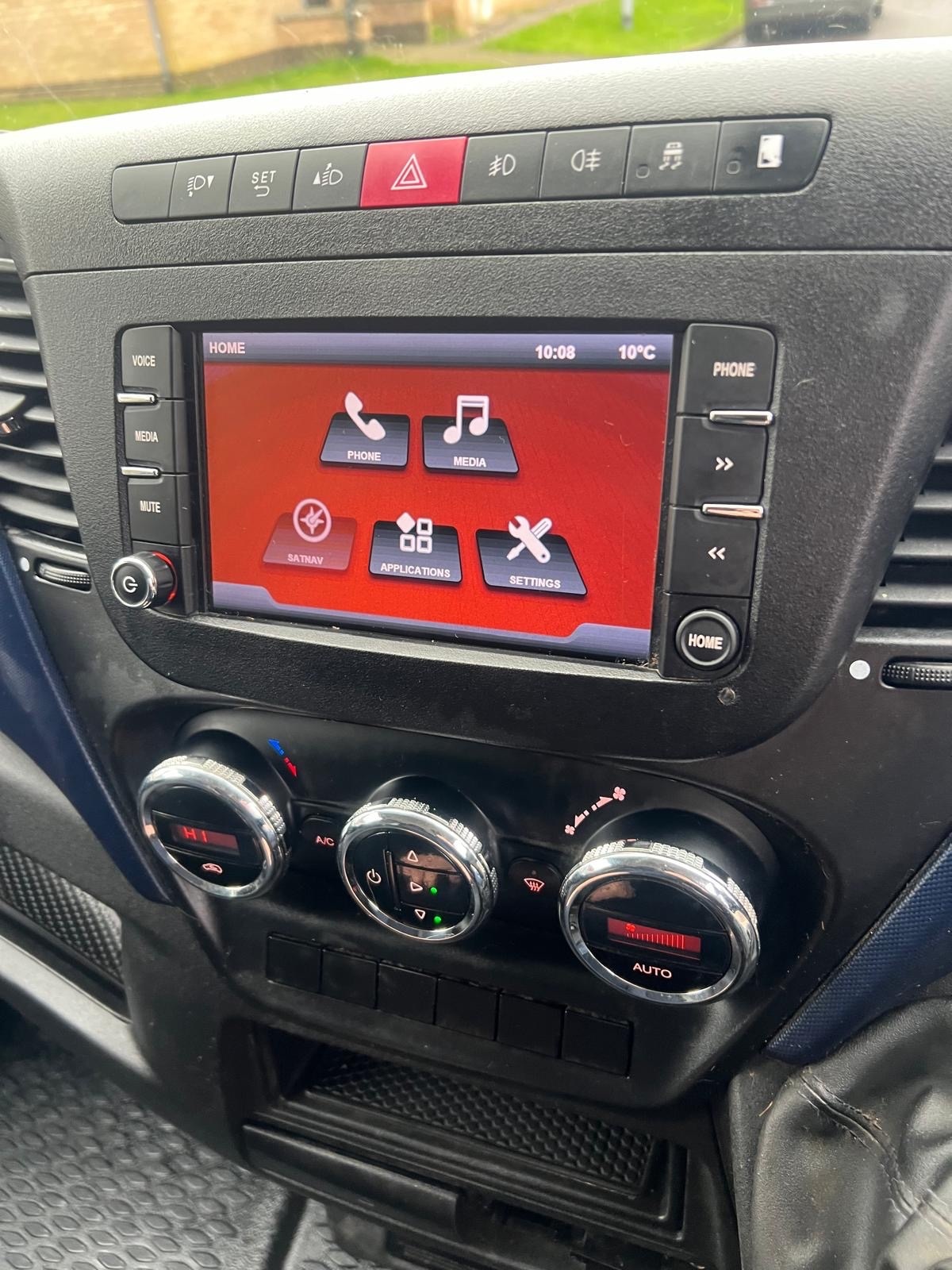 Used Iveco Daily 2018 for sale - 76940387: Photo 11