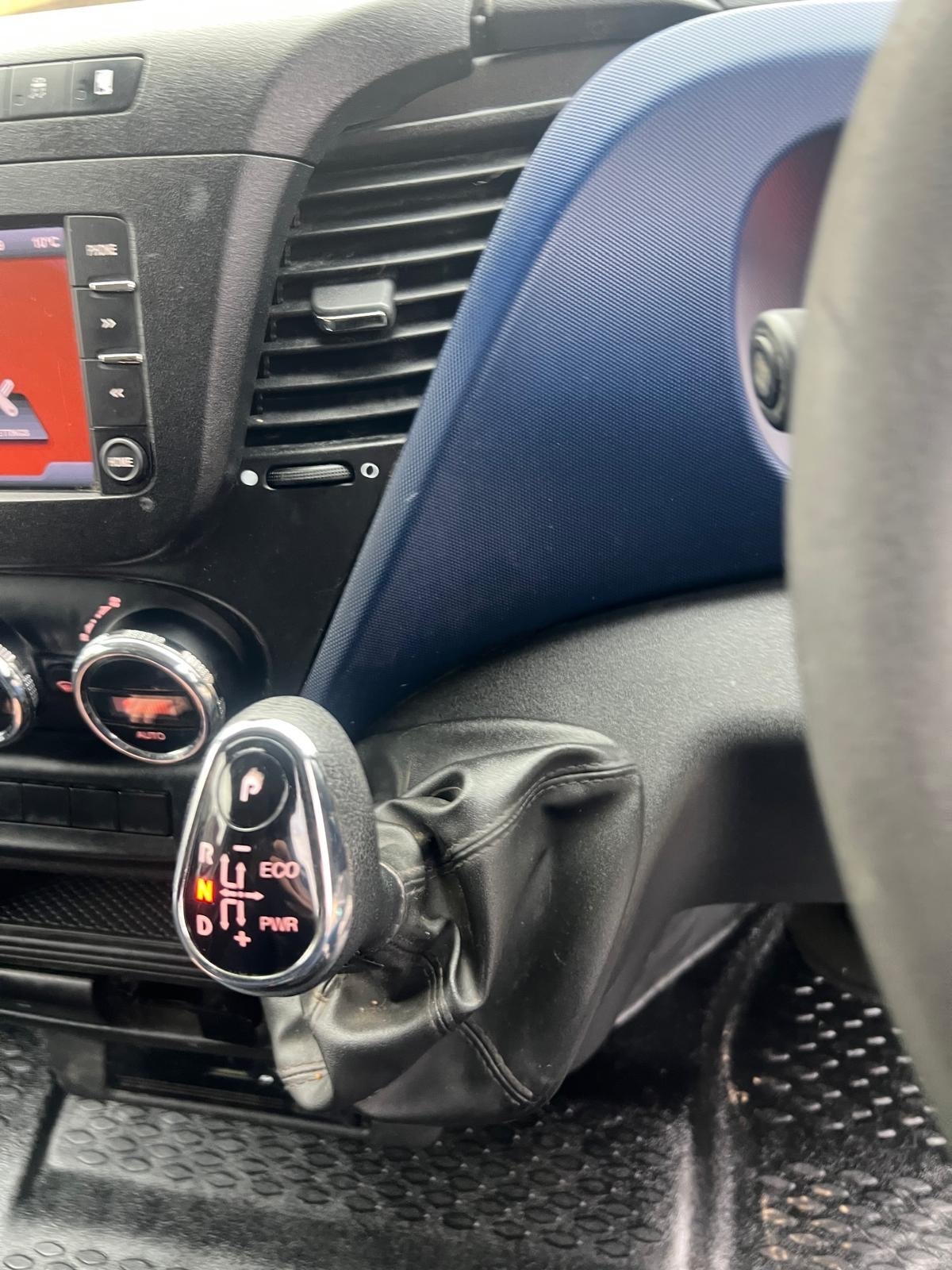 Used Iveco Daily 2018 for sale - 76940387: Photo 12