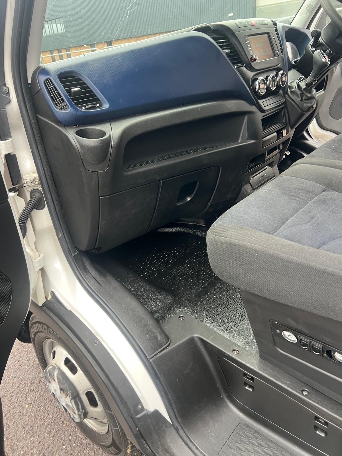 Used Iveco Daily 2018 for sale - 76940387: Photo 7