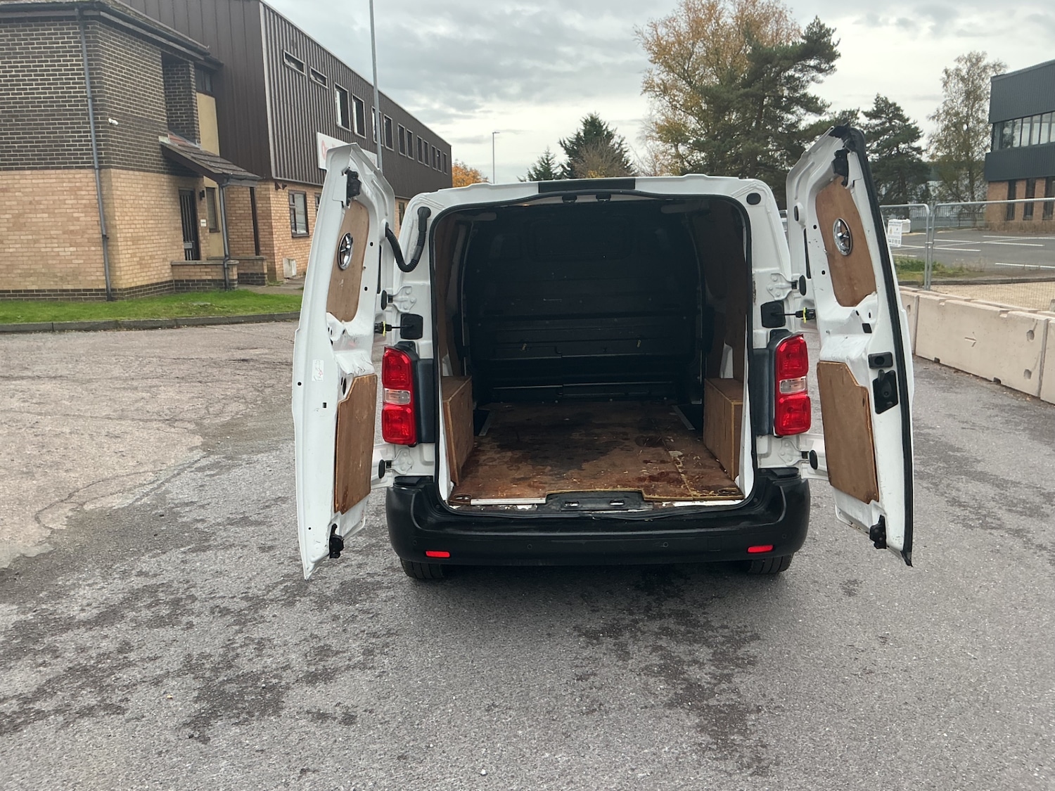 Used Citroen Dispatch 2017 for sale - 76542802: Photo 13