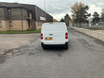 Used Citroen Dispatch 2017 for sale - 76542802: Photo