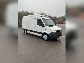Mercedes-Benz Sprinter feature image