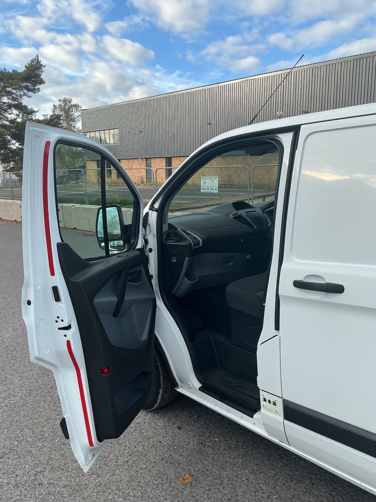 Used Ford Transit Custom 2016 for sale - 76363021: Photo 14