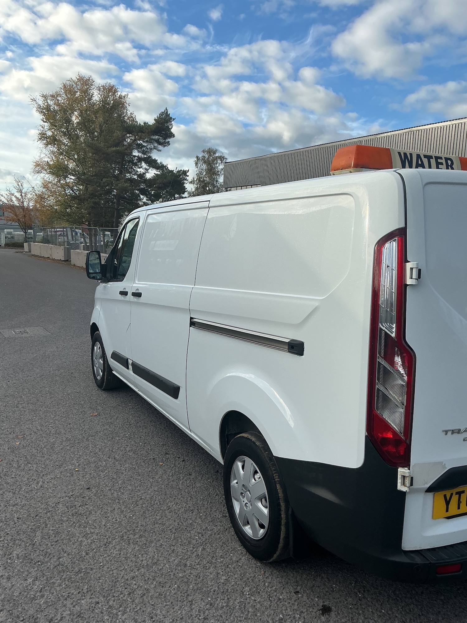 Used Ford Transit Custom 2016 for sale - 76363021: Photo 6