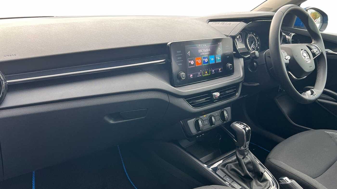 Used Skoda Fabia 2024 for sale - 76677261: Photo 2