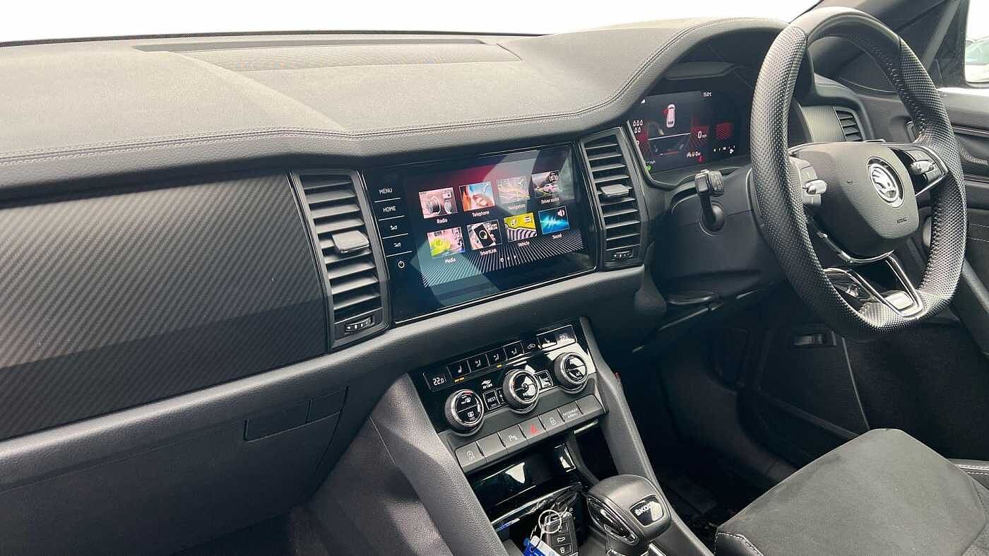 Used Skoda Kodiaq 2022 for sale - 77334455: Photo 2