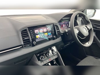 Used Skoda Karoq 2025 for sale - 76289057: Photo