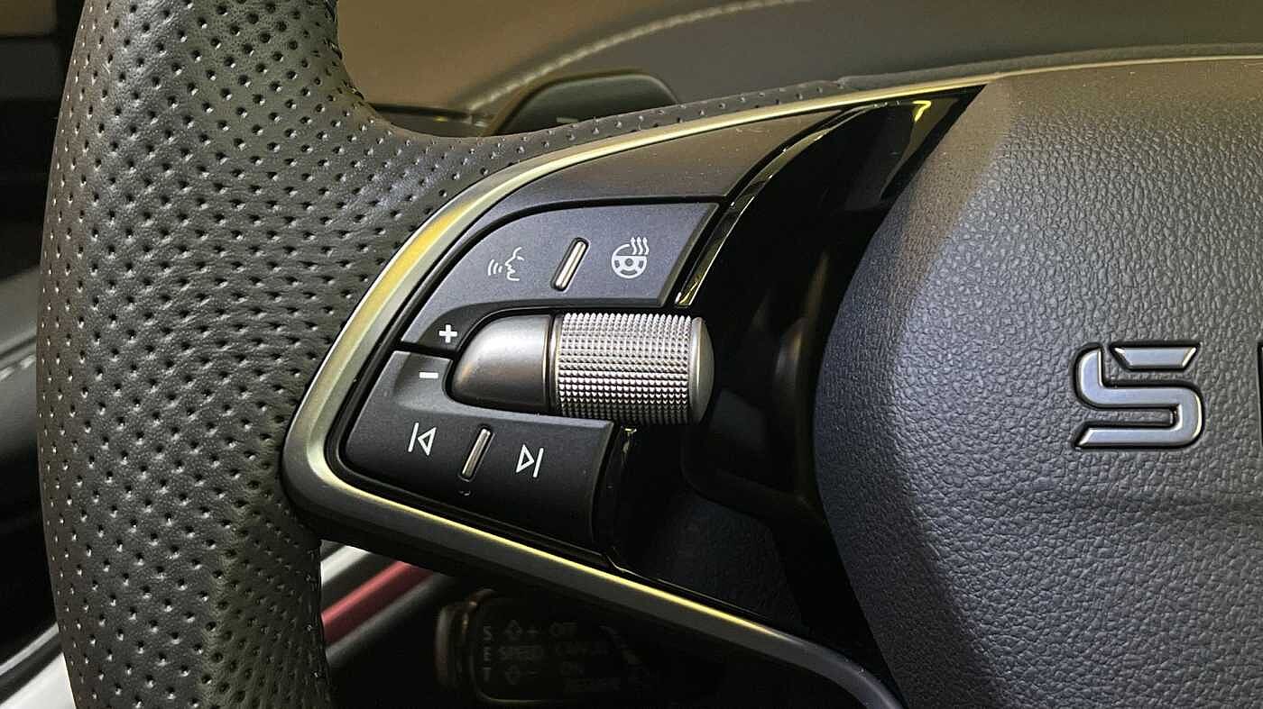 Used Skoda Enyaq 2025 for sale - 76692563: Photo 17