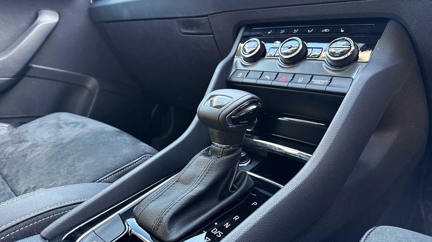 Used Skoda Karoq 2024 for sale - 76677604: Photo 14