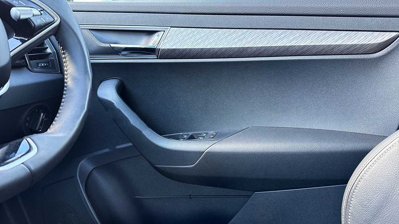 Used Skoda Karoq 2024 for sale - 76677604: Photo 19