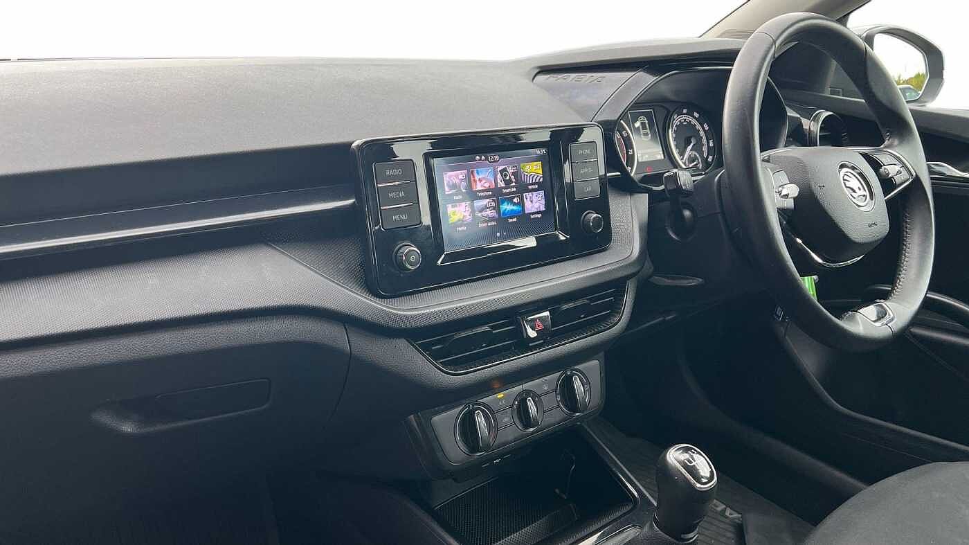 Used Skoda Fabia 2022 for sale - 76675252: Photo 2