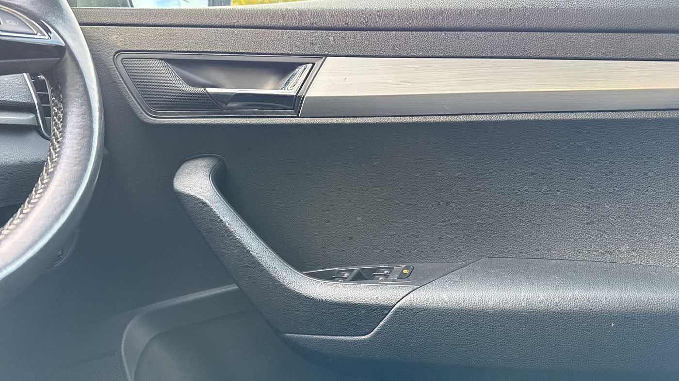 Used Skoda Karoq 2019 for sale - 76362866: Photo 19