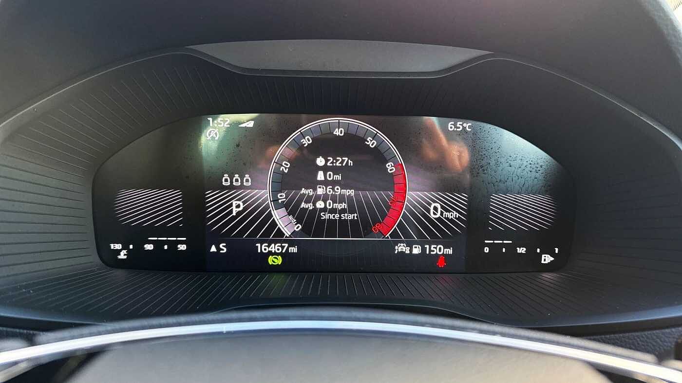 Used Skoda Karoq 2023 for sale - 76675696: Photo 11