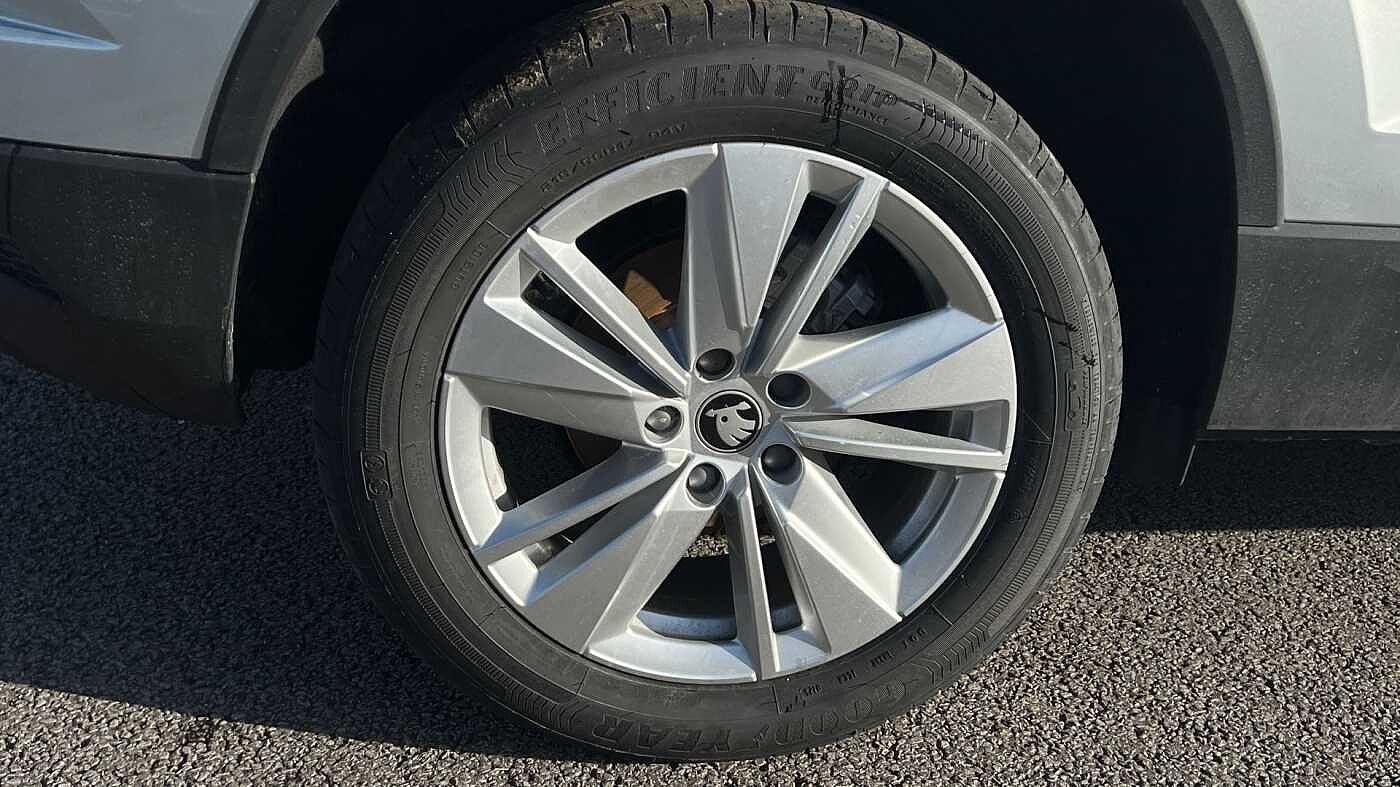 Used Skoda Karoq 2025 for sale - 76692572: Photo 5