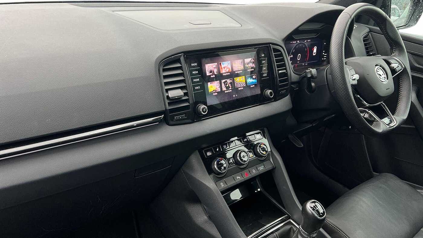 Used Skoda Karoq 2021 for sale - 76673911: Photo 2